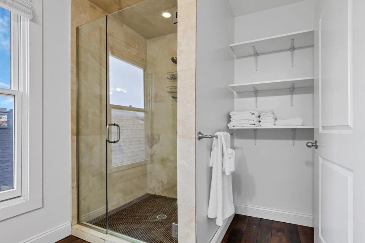 Housepitality - The Columbus Game House - 2 Br Villa Luaran gambar